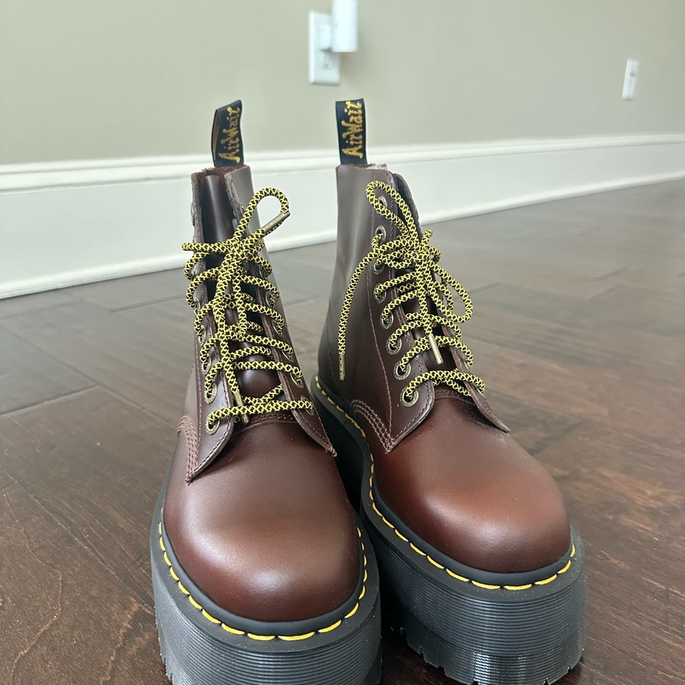 Dr Martens Pascal Max Dark Brown Size 8 - Picture 4 of 7